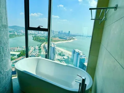 A La Carte Ha Long Paradise Bay – Foto 3